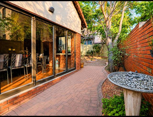 3 BEDROOM FREEHOLD FOR SALE IN BROOKLANDS LIFESTYLE ESTATE